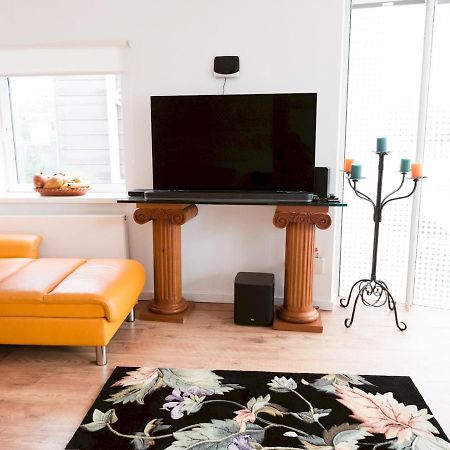 Pass The Keys Stylish 2Bed Rental Unit Glasgow Green Екстер'єр фото