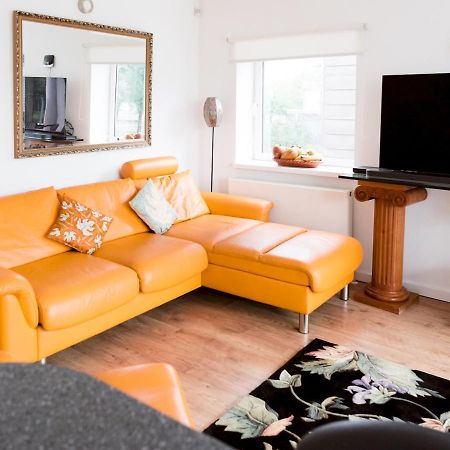 Pass The Keys Stylish 2Bed Rental Unit Glasgow Green Екстер'єр фото