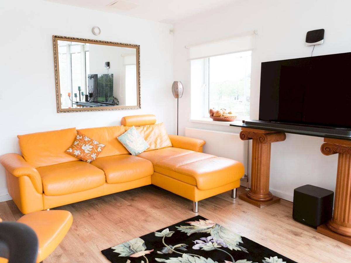 Pass The Keys Stylish 2Bed Rental Unit Glasgow Green Екстер'єр фото