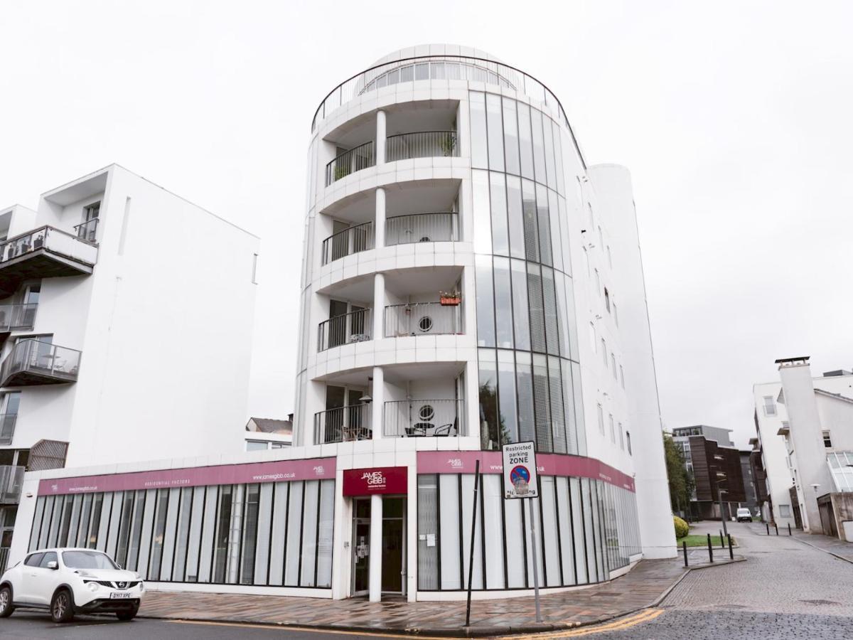Pass The Keys Stylish 2Bed Rental Unit Glasgow Green Екстер'єр фото