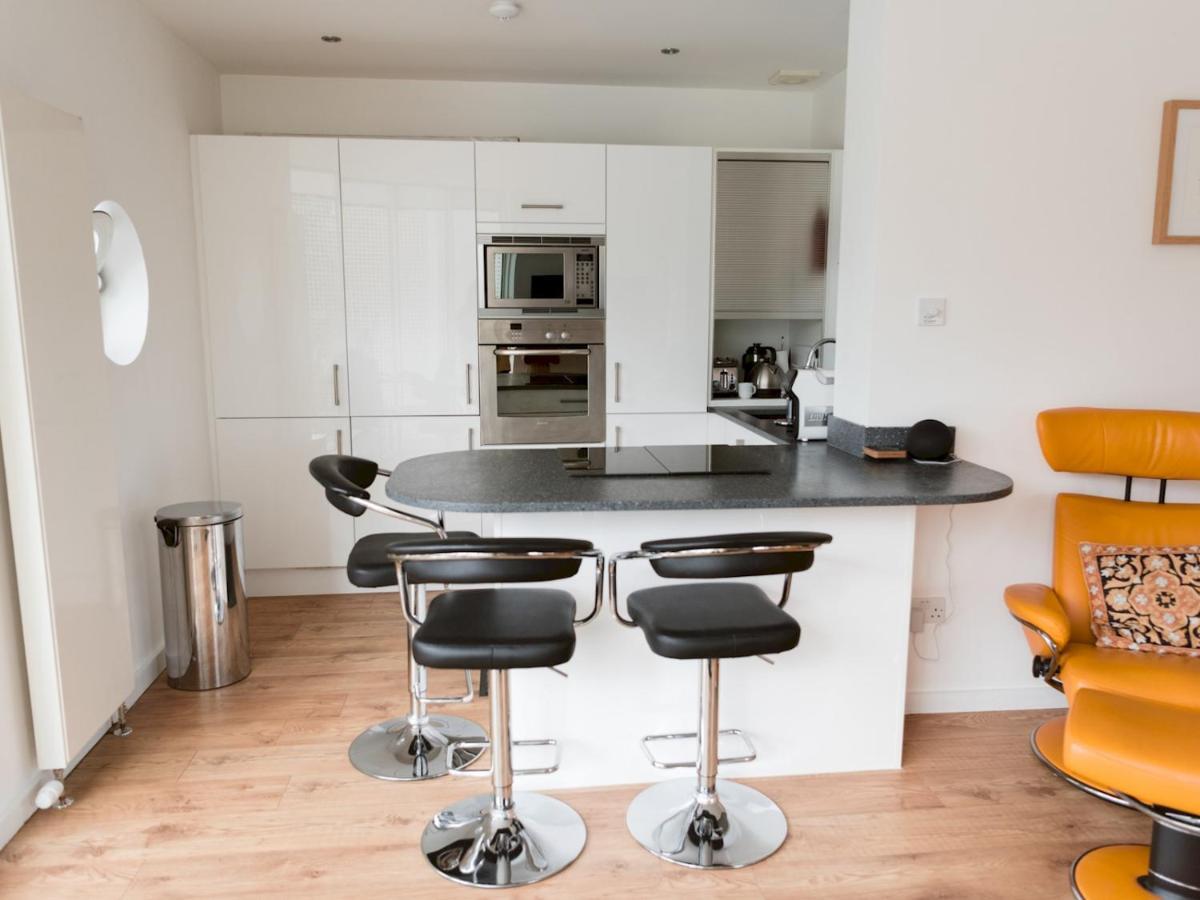 Pass The Keys Stylish 2Bed Rental Unit Glasgow Green Екстер'єр фото