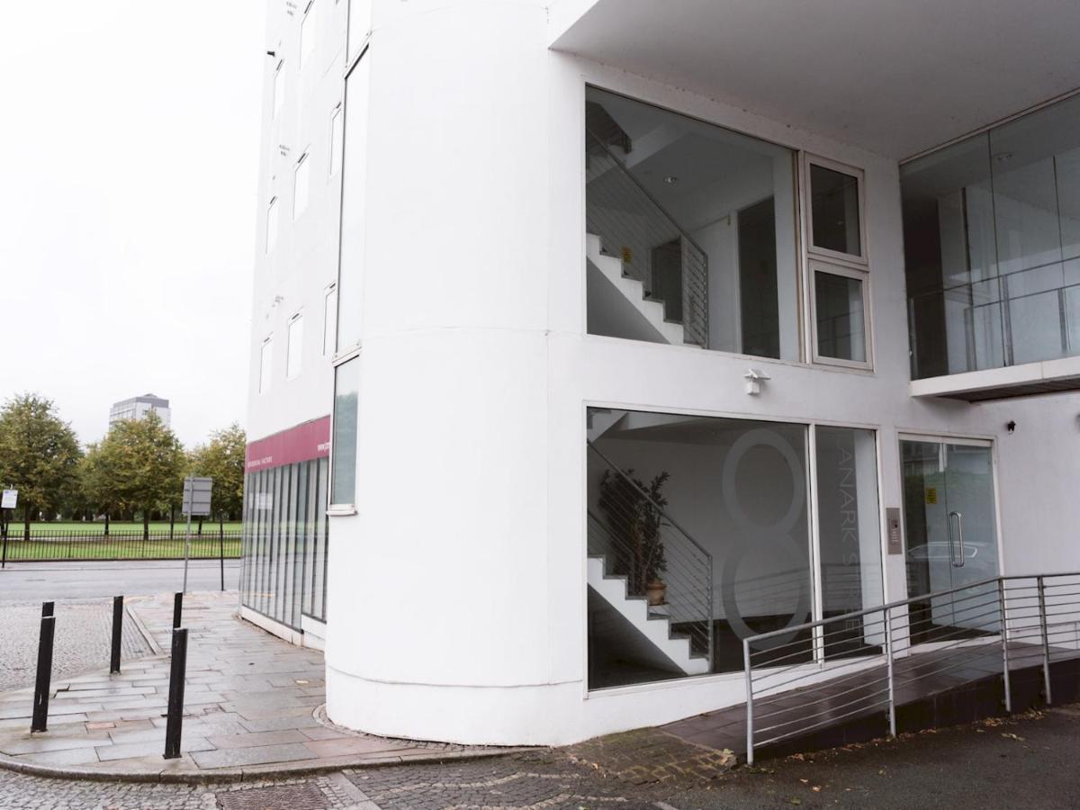 Pass The Keys Stylish 2Bed Rental Unit Glasgow Green Екстер'єр фото