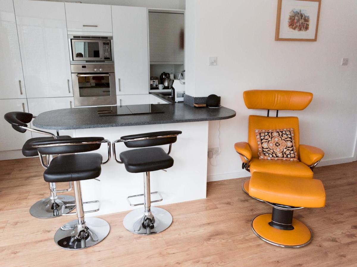 Pass The Keys Stylish 2Bed Rental Unit Glasgow Green Екстер'єр фото