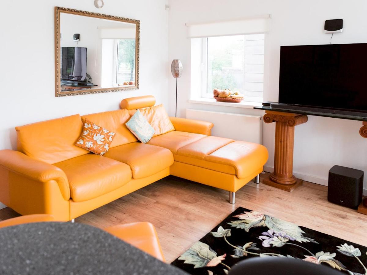 Pass The Keys Stylish 2Bed Rental Unit Glasgow Green Екстер'єр фото