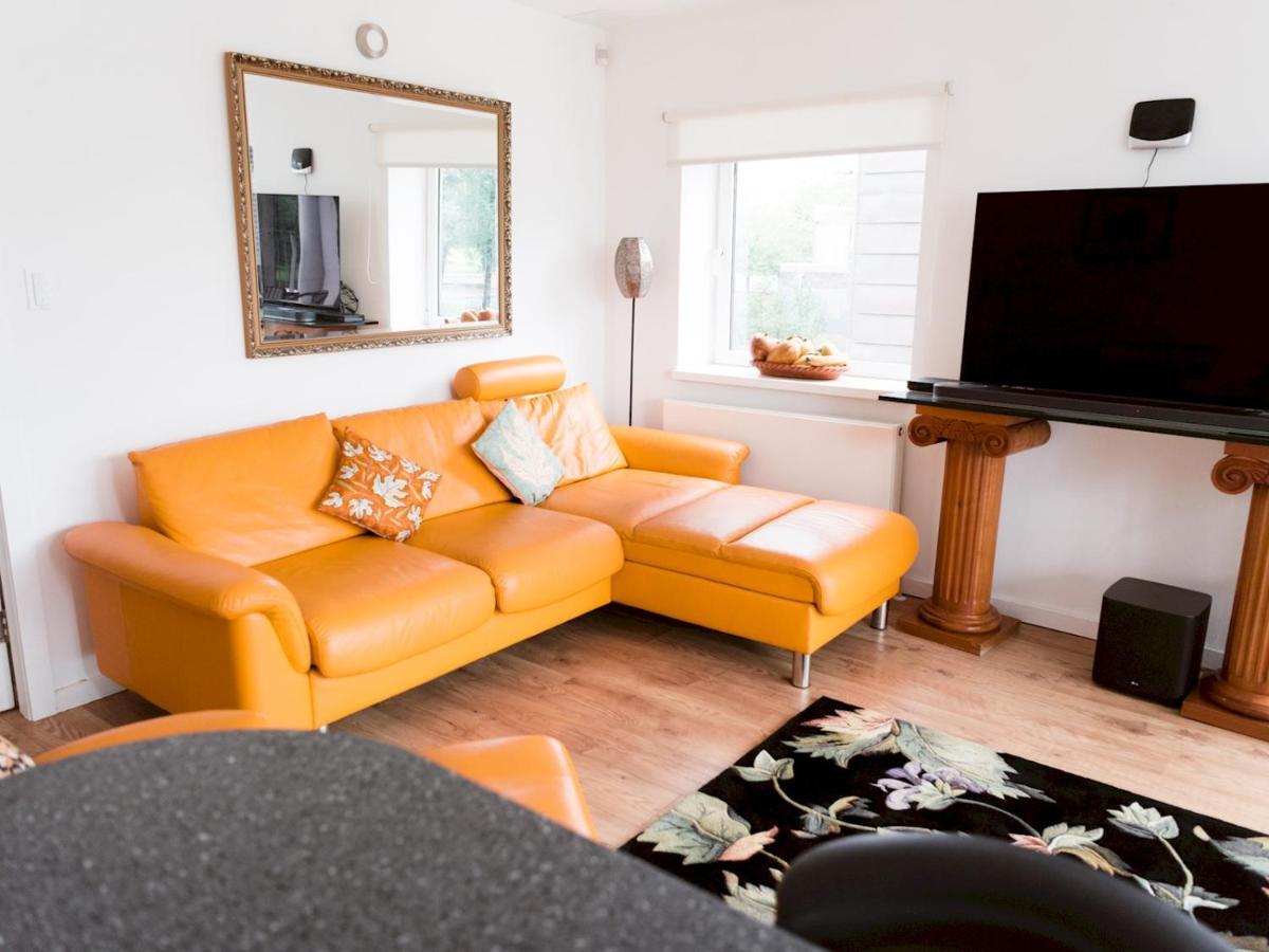 Pass The Keys Stylish 2Bed Rental Unit Glasgow Green Екстер'єр фото