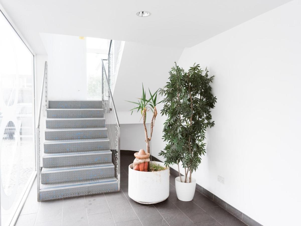 Pass The Keys Stylish 2Bed Rental Unit Glasgow Green Екстер'єр фото